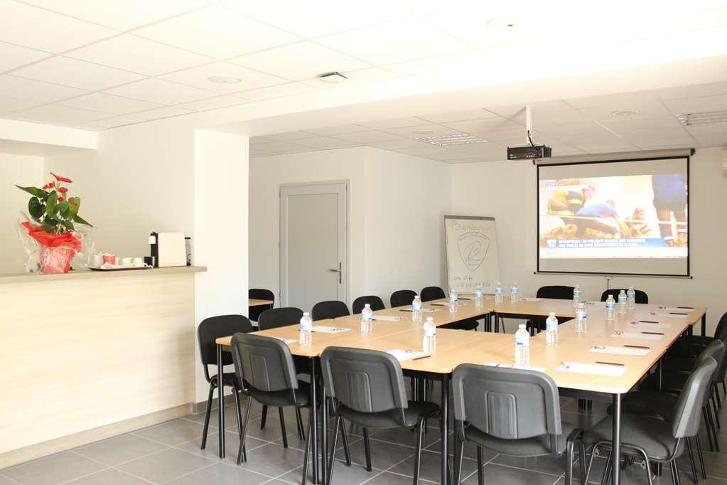 Brit Hotel Brive La Gaillarde - Restaurant La Limousine Malemort Ανέσεις φωτογραφία