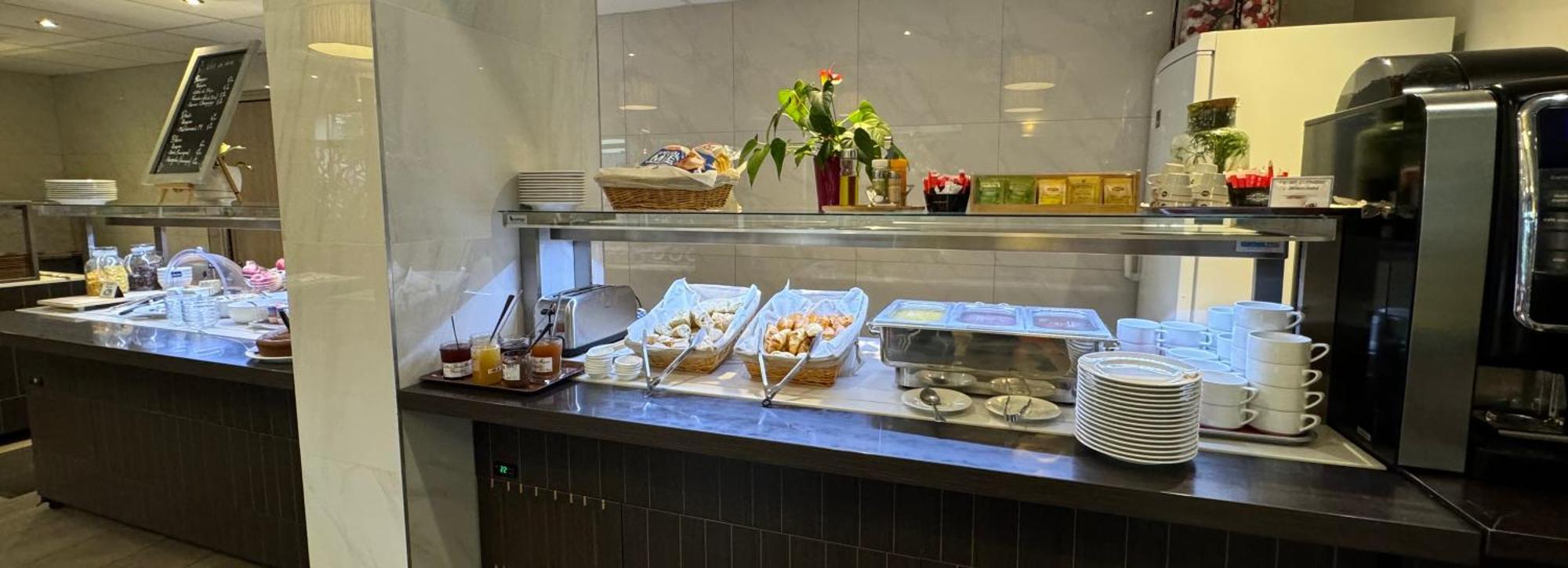 Brit Hotel Brive La Gaillarde - Restaurant La Limousine Malemort Εξωτερικό φωτογραφία